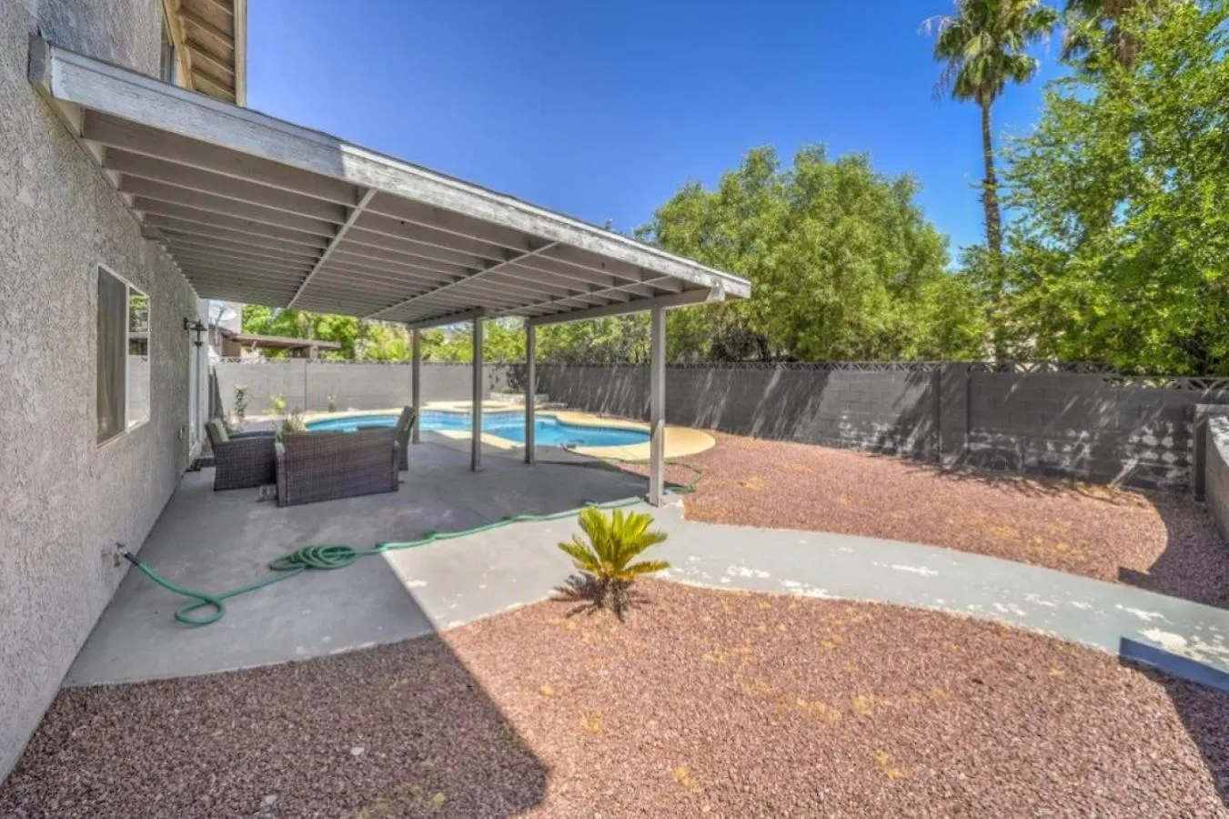 Stunning Home With Pool Very Spacious Upgrades Las Vegas